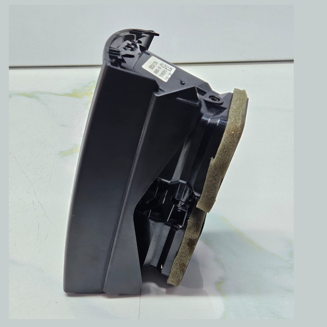2014-2018 BMW X5 F15 Rear Center Console Air Vent 9252012 OEM