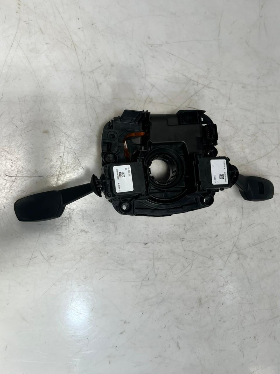 2012-2013 BMW 118i E81 E87 E88 E90 X1 E84 Steering Column Switch 9123031 OEM