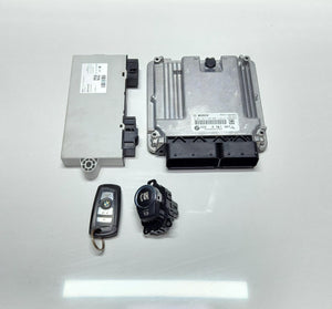 2010-2017 BMW X3 3.0d N57 Engine Control Unit 8511907 F10 F11 530d F25 OEM