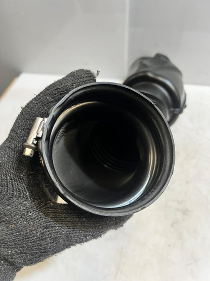 2012-2015 BMW X1 E84 N20 Air Intake Duct HOSE PIPE LINE 7632501 OEM