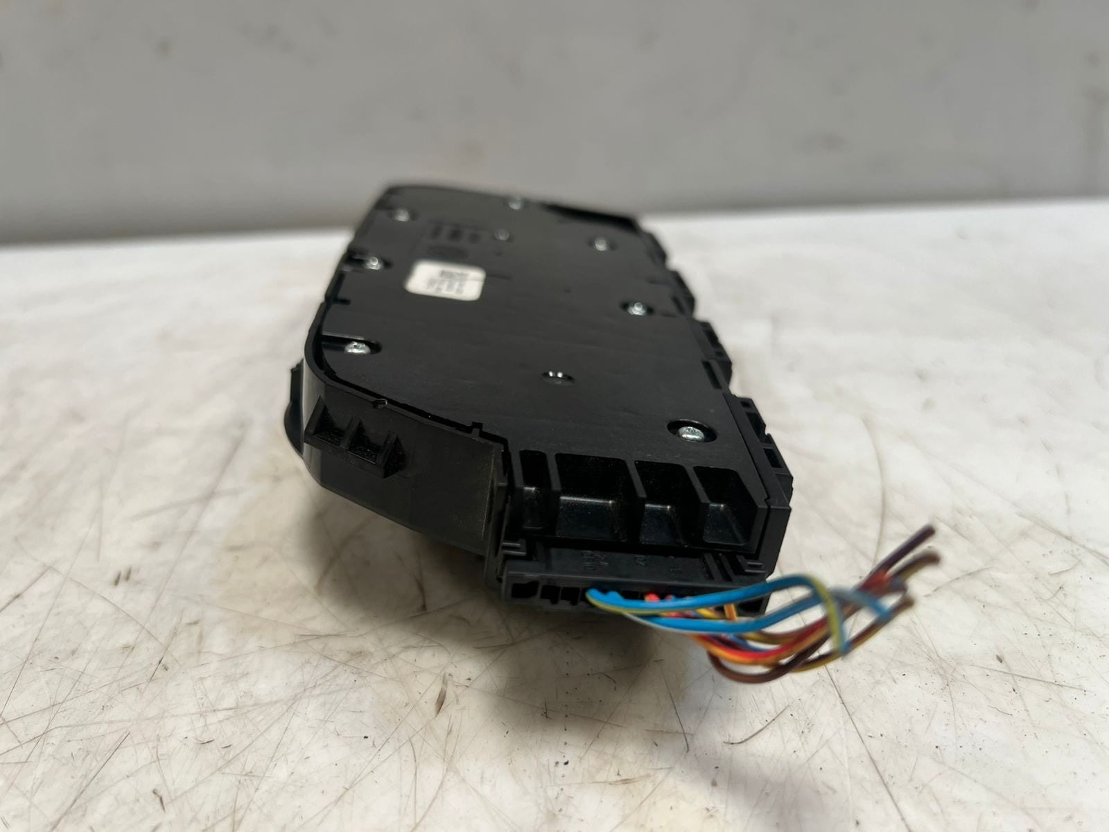 2016-2022 BMW 740i Front Right Seat Adjustment Switch 9384518 OEM