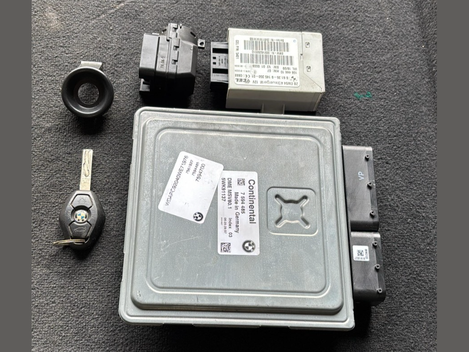 BMW E92 328XI AWD N51 MSV80.1 ECU DME CAS KEY UNIT SET OEM 7594485