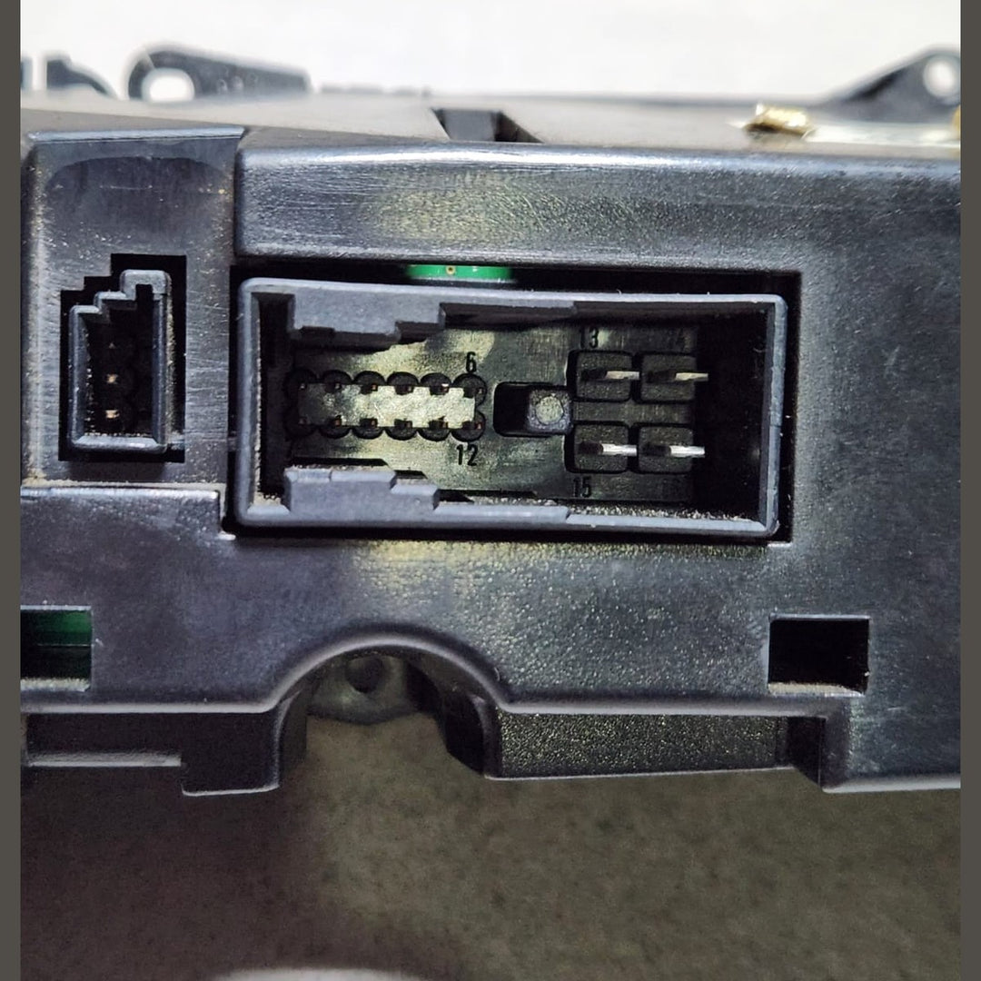 Mercedes-Benz E-Class Climate Control Panel 2118300385 W211 E-Class