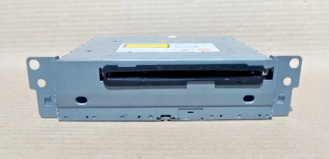 OEM GENUINE BMW F07 BUSINESS CD RADIO HEAD UNIT CIC MODULE 9237202