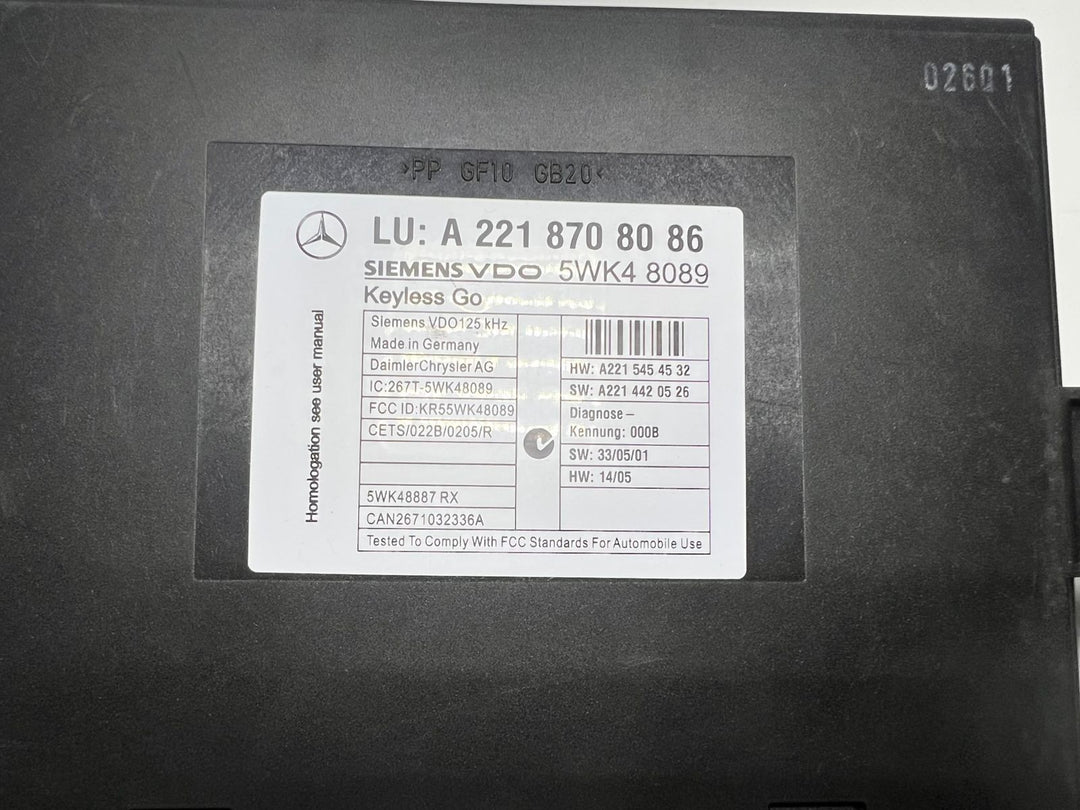2007-2010 Mercedes-Benz W221 S-Class S550 Keyless Go Control Module A221 8708086