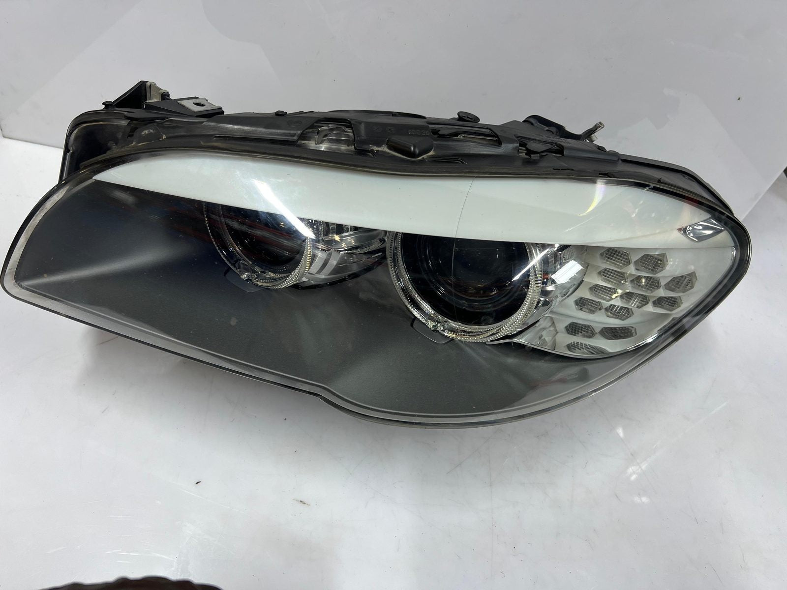 BMW Xenon headlight for BMW 5 Series F10 F11 Pre-2010-2014 7203247