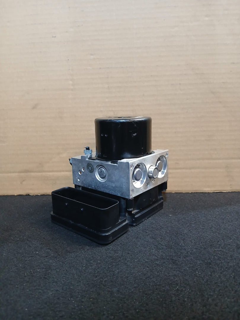 OEM BMW F30 F20 ABS Pump Anti Lock Brake Module 6862247 6862246