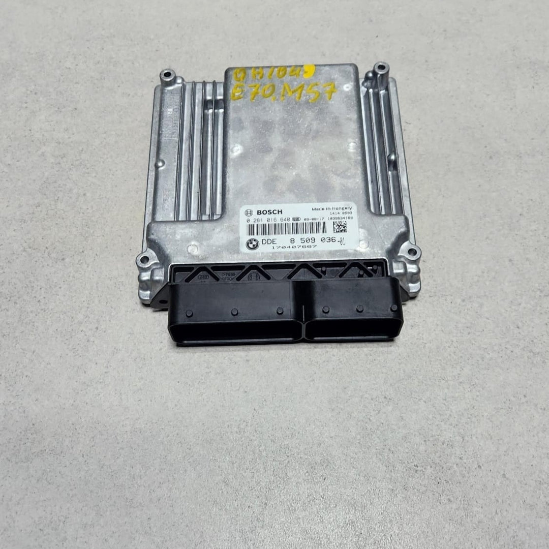2007-2013 BMW X5 Engine Control Unit 8509036 X5 E70 3.0D ECU SET M57N