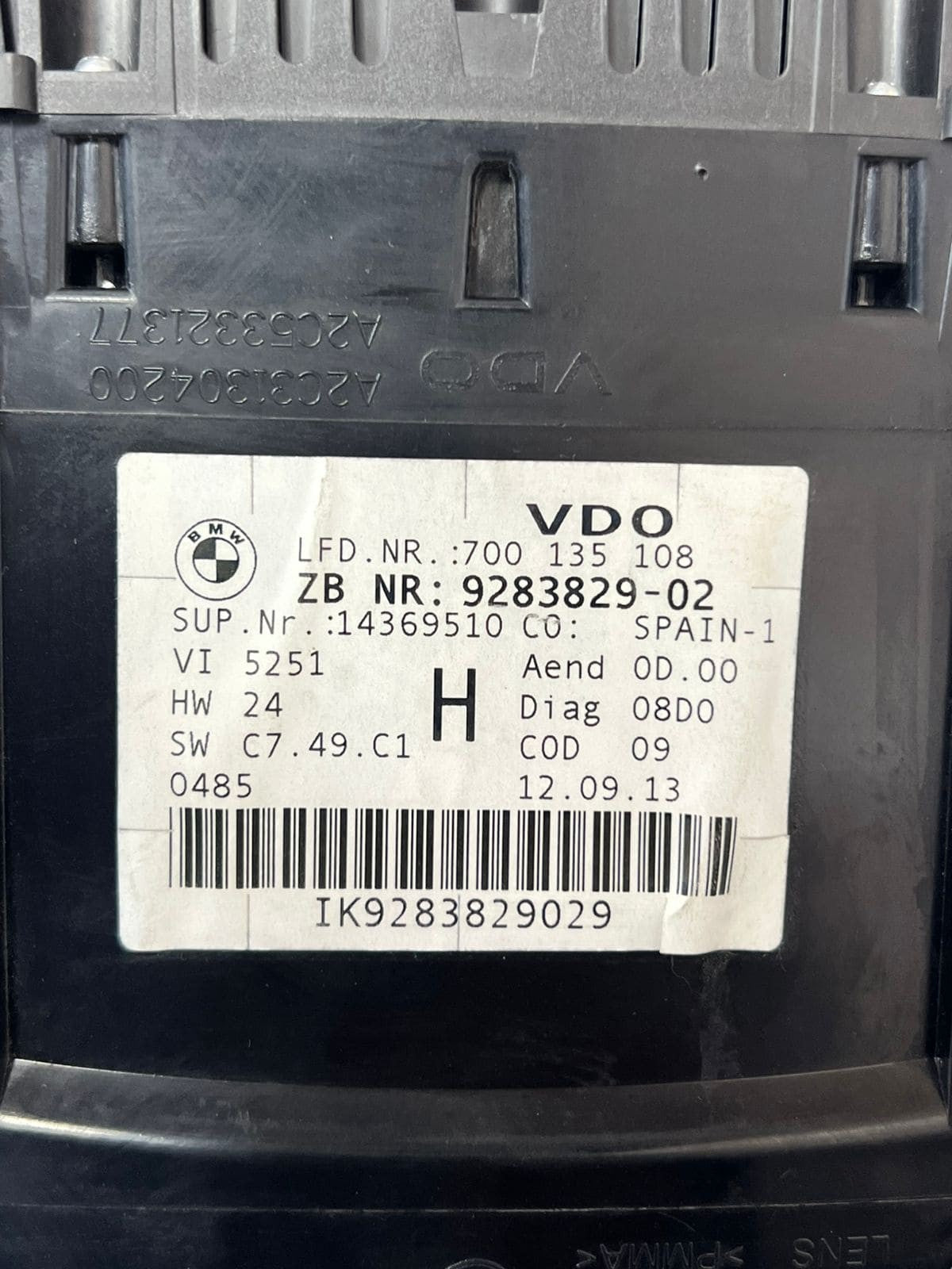 BMW 3 Series E91 LCI Instruments Combination Uncoded Km/H 9283829 OEM