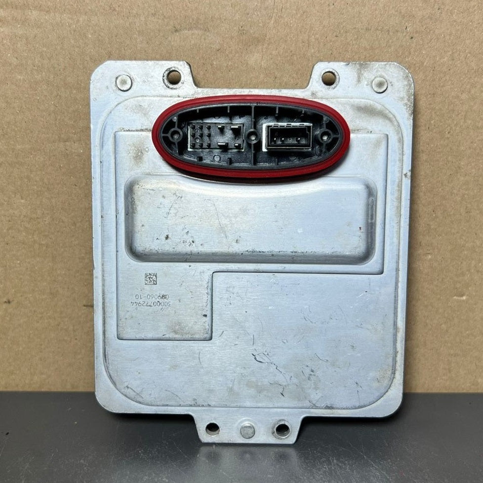 Mercedes W164 ML GL Xenon Light Headlight Control Module Unit A164 8208185 OEM