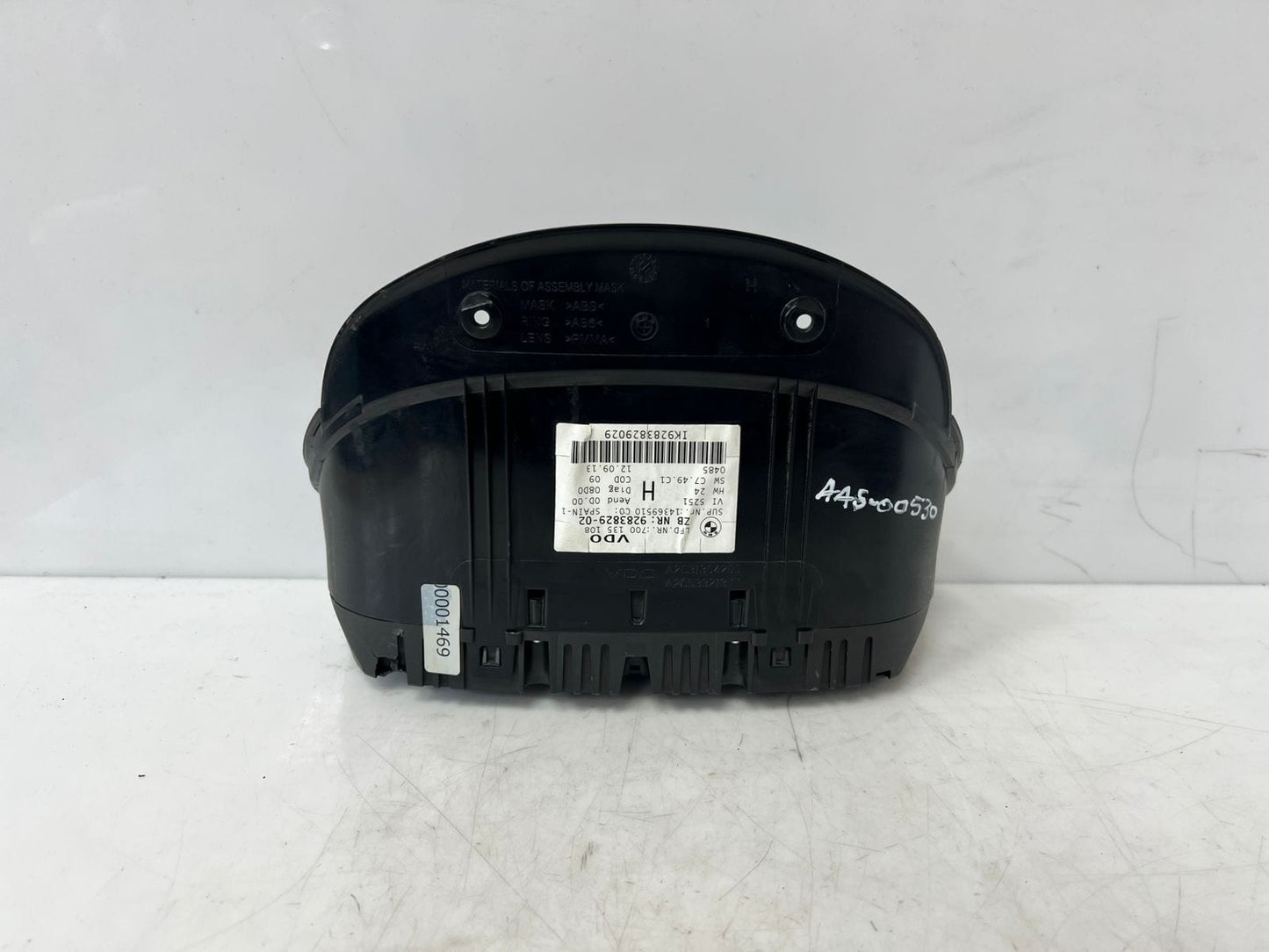 BMW 3 Series E91 LCI Instruments Combination Uncoded Km/H 9283829 OEM