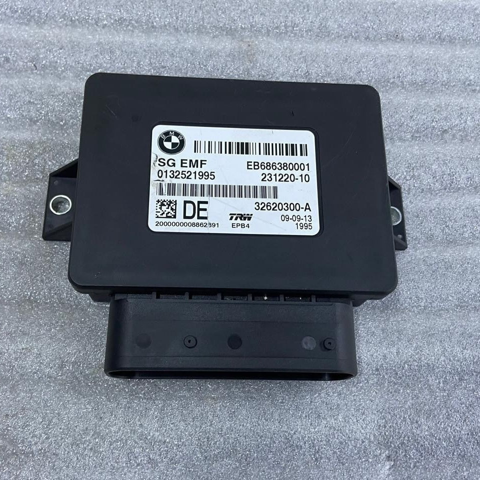 OEM BMW F10 F11 F12 EMF Module Parking Brake Unit Electric Control 6863800