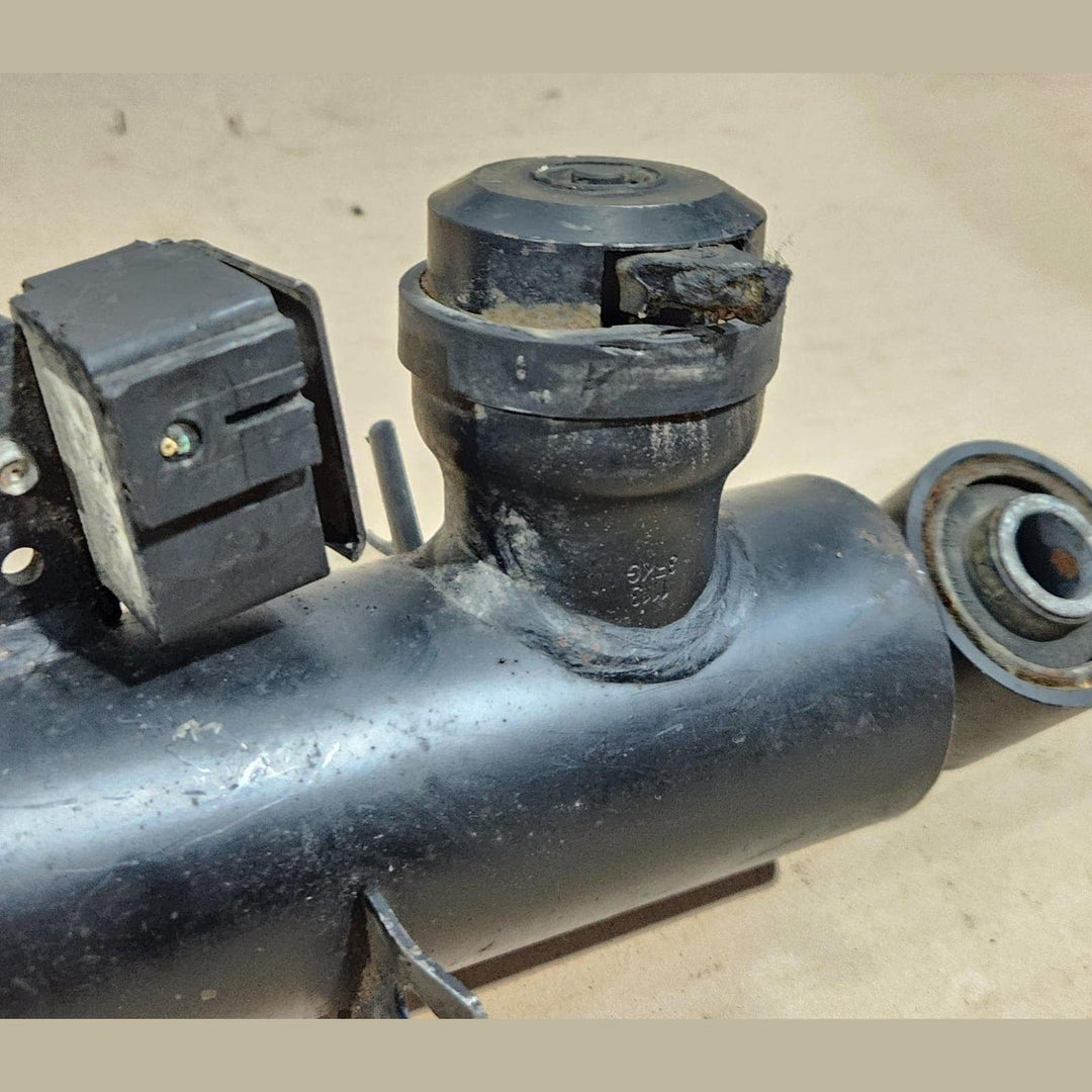 2013 BMW X5 Shock Absorber Rear Left 6863175 X5 F15 and X6 F15