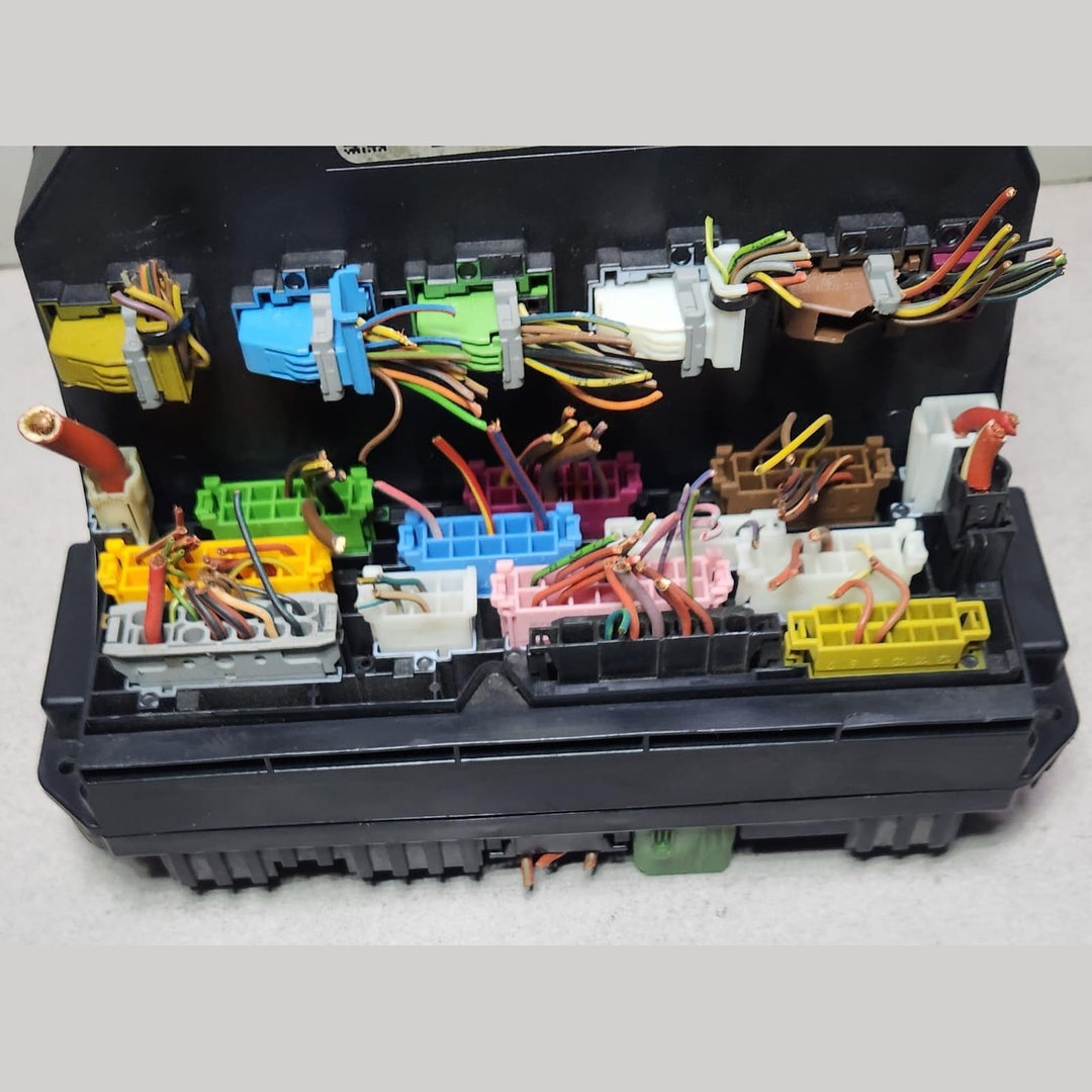 2009-2016 Mercedes-Benz E-Class Sam Control Module A2129006212 W212 E-Class 
