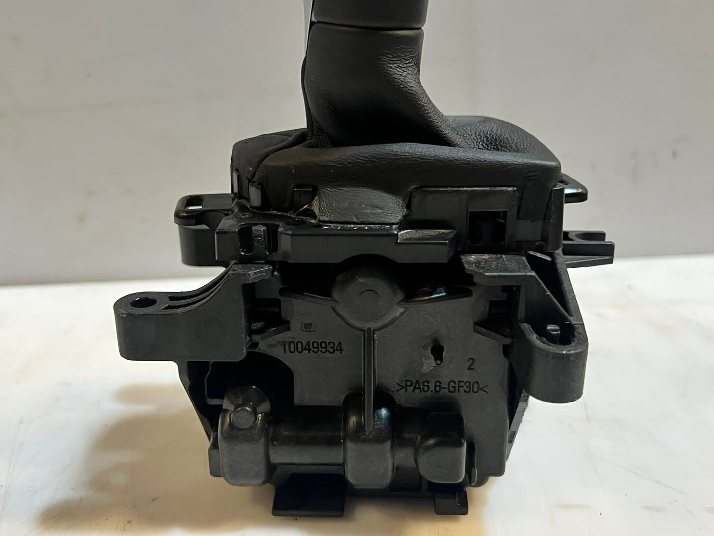 2012 BMW 3 Series F30 F31 F35 328i Automatic Gear Selector 9260971 OEM