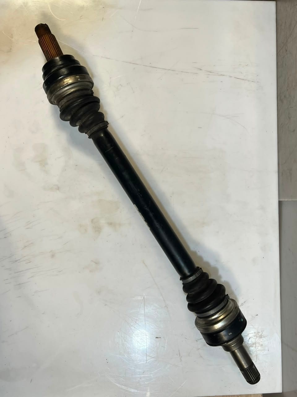 2011-2016 BMW 5 Series F10 F11 535i Rear CV Axle Drive Shaft 7581029 OEM