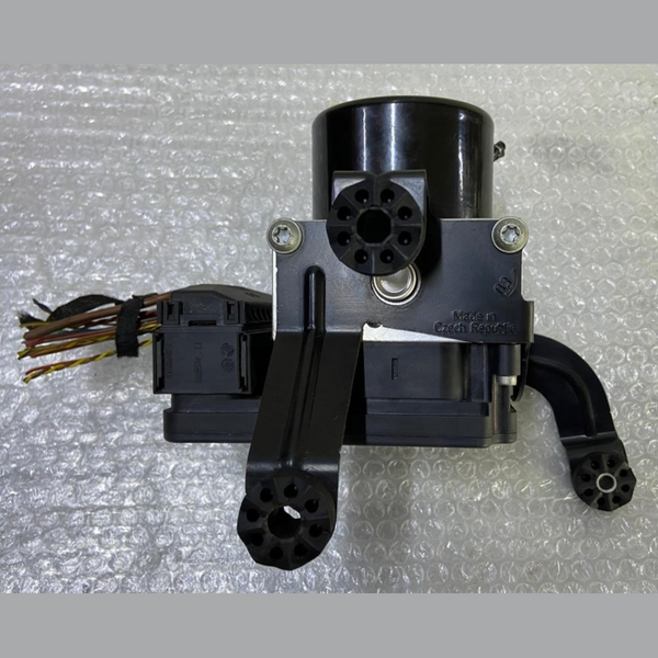 OEM BMW F20 F21 F22 F30 DSC ANTI LOCK BRAKE UNIT WITH MODULE ATE 6860730/6860731