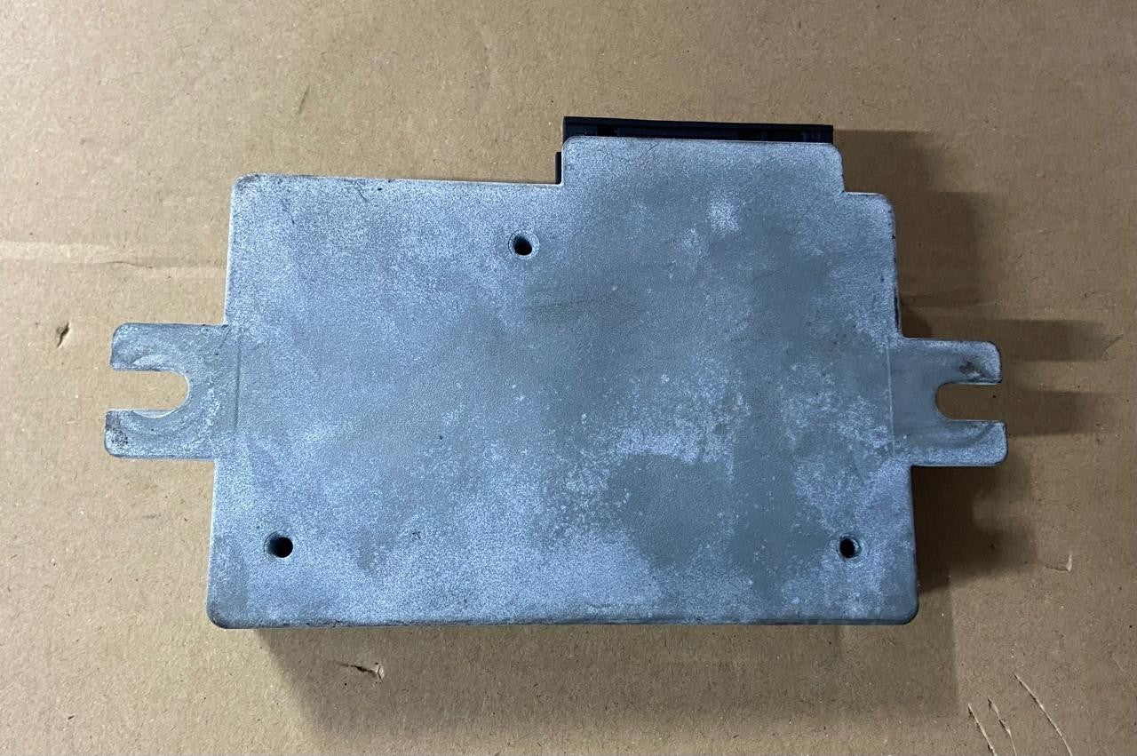 OEM BMW F01 F02 F04 F10 F11 TV VIDEO SWITCH CONTROL UNIT MODULE 9201542