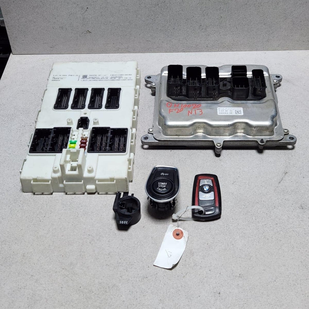 BMW 116i 316i Engine Control Unit Front 8614302 F20 F21 1 Series 116i and F30