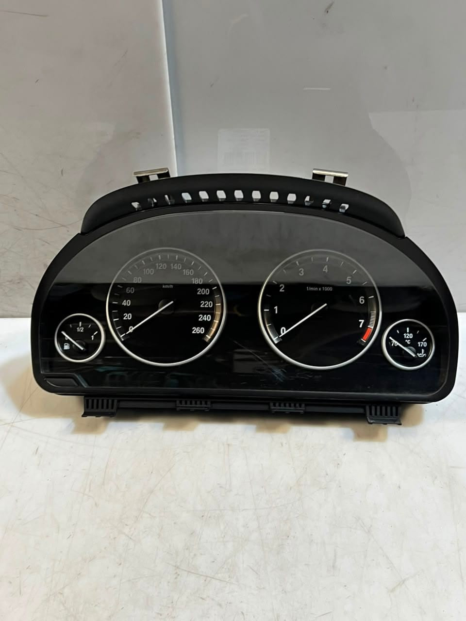 2010-2013 BMW 5 Series F10 F11 520i 523i SPEEDOMETER Instrument Cluster 9280477