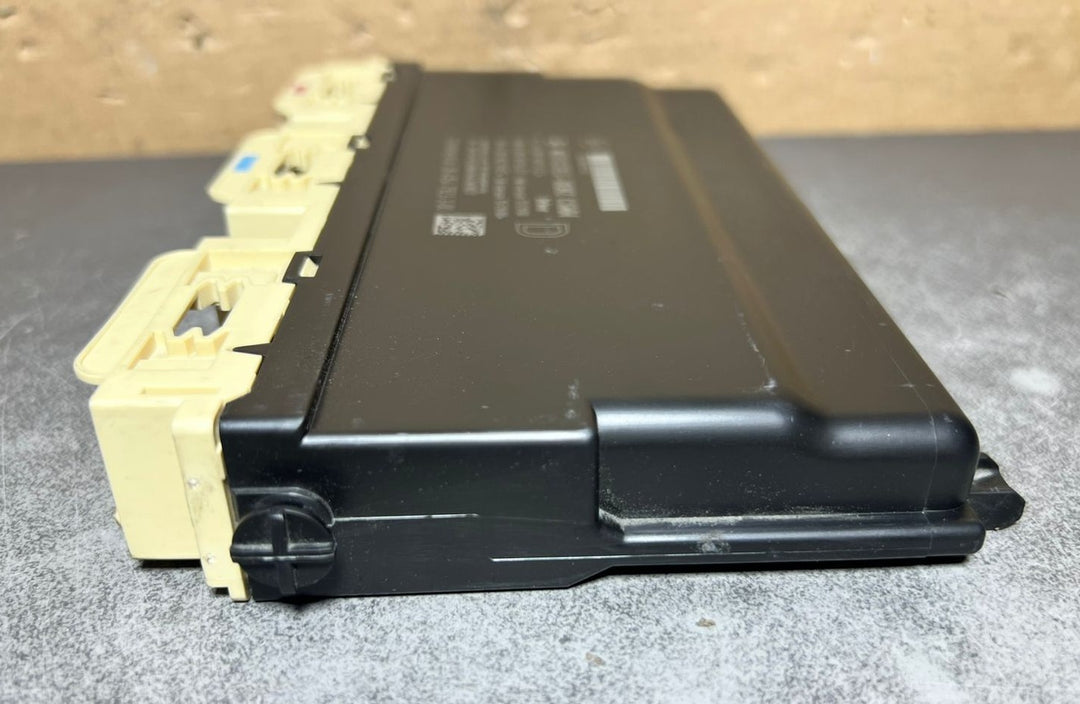 14-18 Mercedes W205 C-Class Front Driver Seat Control Module A205 9005122 OEM