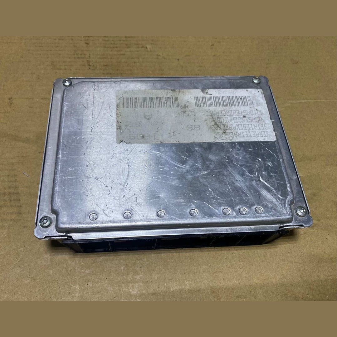 2004 BMW 525i 5 Series E60 E61 Engine Control Unit 7549387
