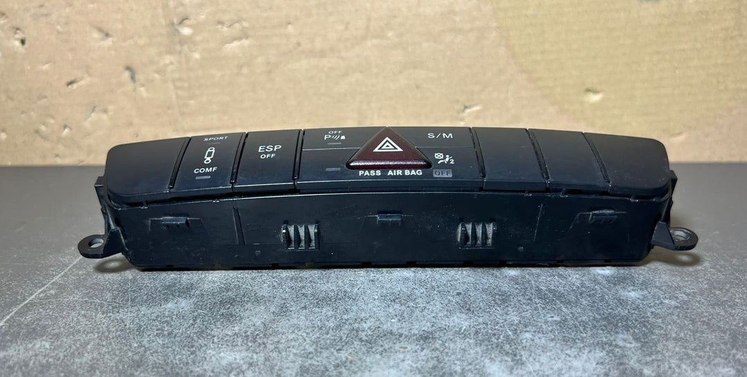 07-13 Mercedes W164 ML GL Switch Control Panel Suspension ESP S/M A164 8700151