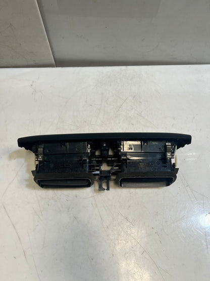 BMW 1 2 Series F20 F21 F22 F23 F2X Dashboard Center Air Vent 9205357 OEM