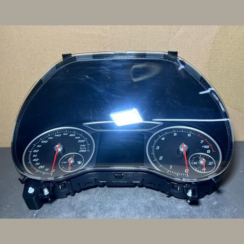 2012-2014 Mercedes-Benz W246 B-Class Instrument Cluster Speedometer A246 9006913