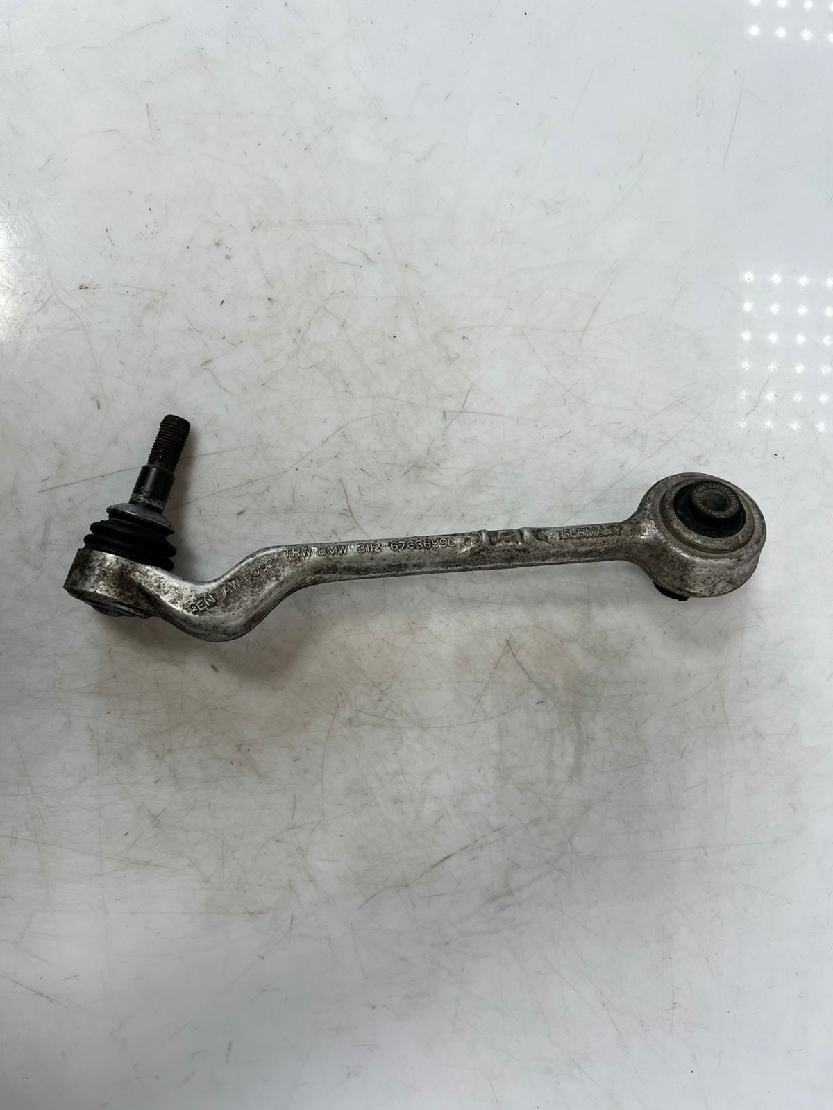 2007-2011 BMW E90, E91, E92, E93 328i Front Lower Control Arm 6763699 OEM