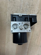 BMW X3 F25 X4 F26 ABS Pump Hydraulic Unit ABS P/N 6877722