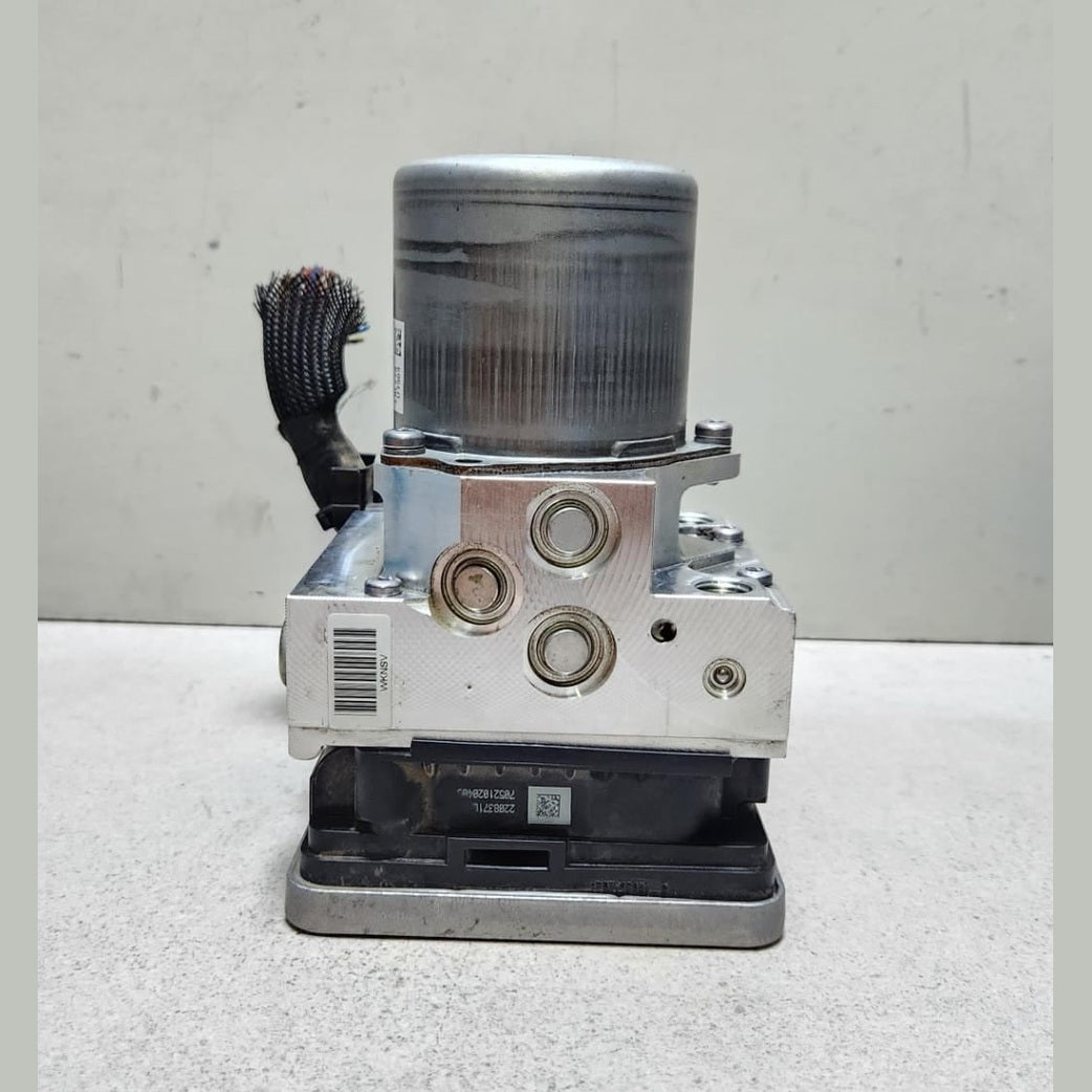 BMW 5 Series G30 G31 540i xDrive Abs Pump Module 6887497 OEM