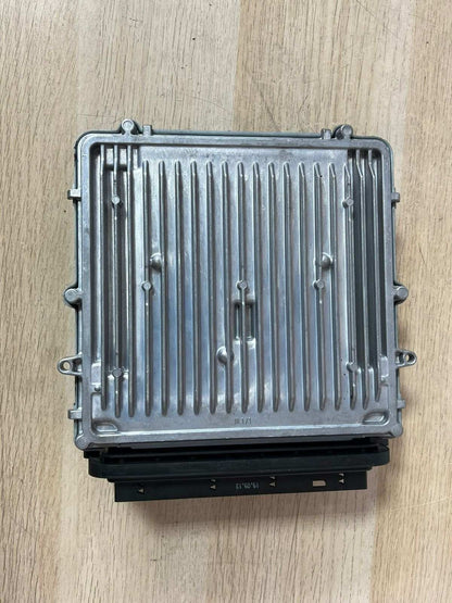2013 BMW F10 F11 535d F13 640d N57Z 313HP ECU Engine control unit DDE 8578115