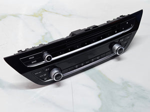 2017-18 BMW 540i G30 G31 Front Dash AC Heater Climate Control Unit Panel 6834429