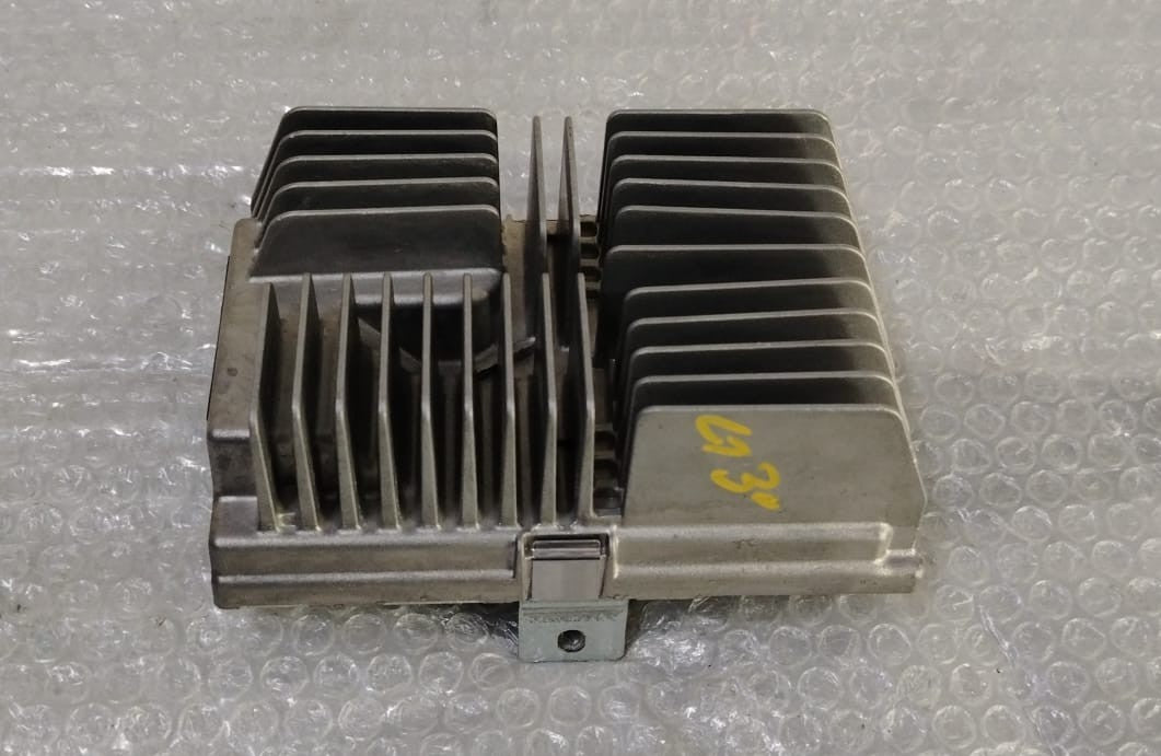 OEM BMW G30 F90 G32 HIFI AUDIO SYSTEM AMPLIFIER UNIT 6834903