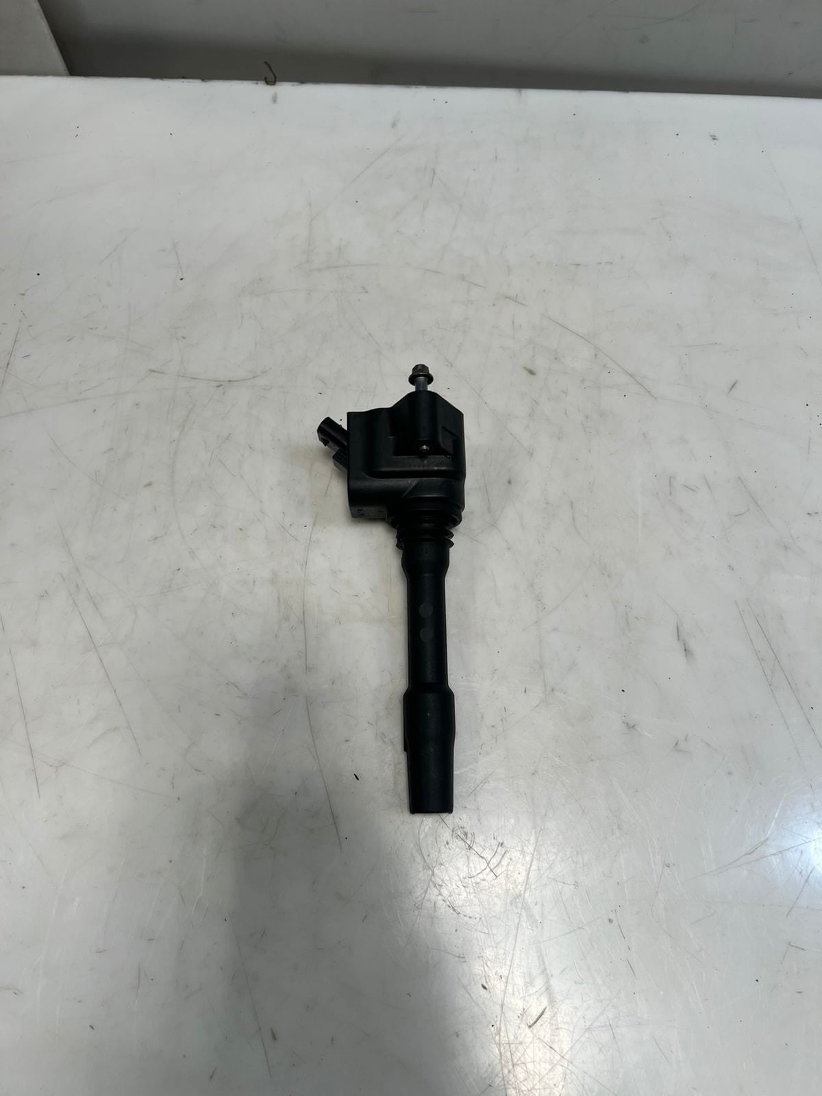 2015-2019 Mini Cooper 3 4 7 Series F30 F36 G11 Ignition Coil 8647463 OEM