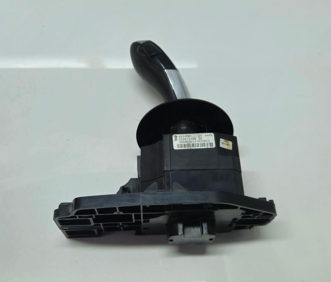 9204091-2008-2010 BMW 535i E60 E61 LHD Automatic Gear Shifter Assembly OEM