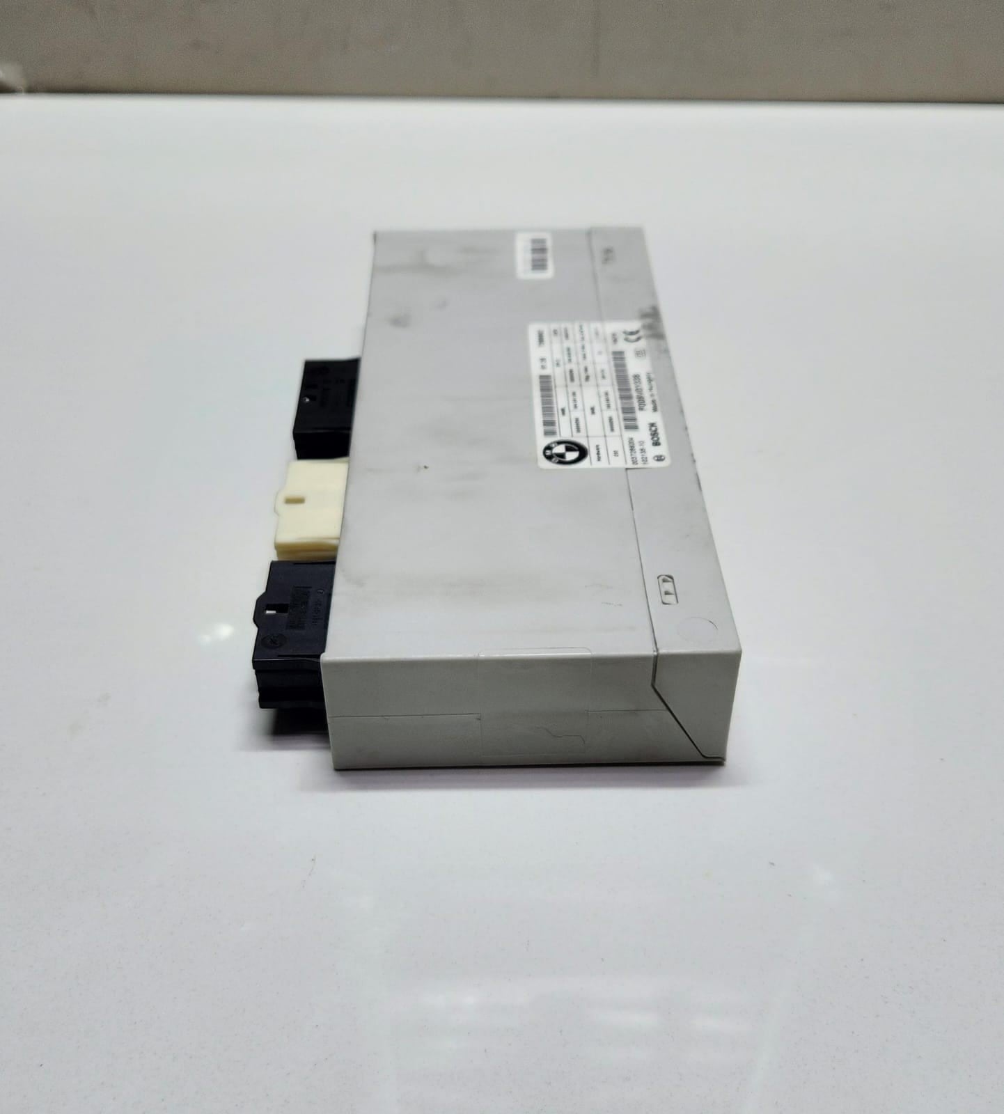 2011-2016 BMW 528i Trunk Lid Lift Control Module 7365902 F10 5 Series 528i 535i