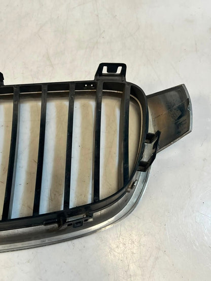 2012-2016 BMW 328i and F30/F31/F35 3 Series Front Grille 7295436 OEM