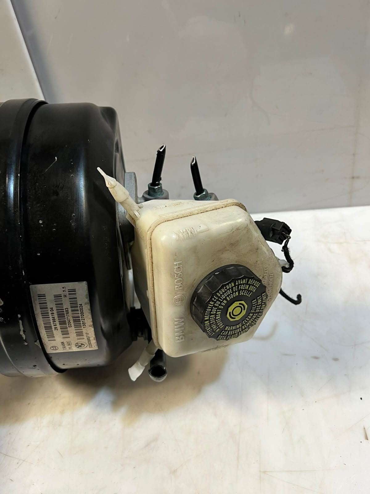 2014-2016 BMW 3 Series F30 F20 F21 F22 228i Brake Servo Master Cylinder 6798419