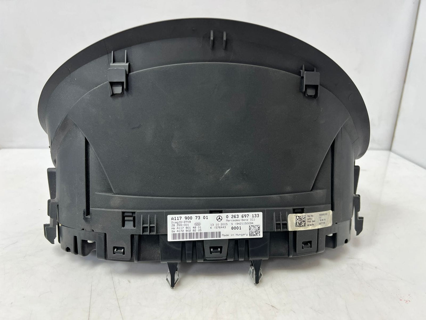 2015-2017 Mercedes-Benz CLA180 C117 X117 W117 Instrument Cluster A1179007301