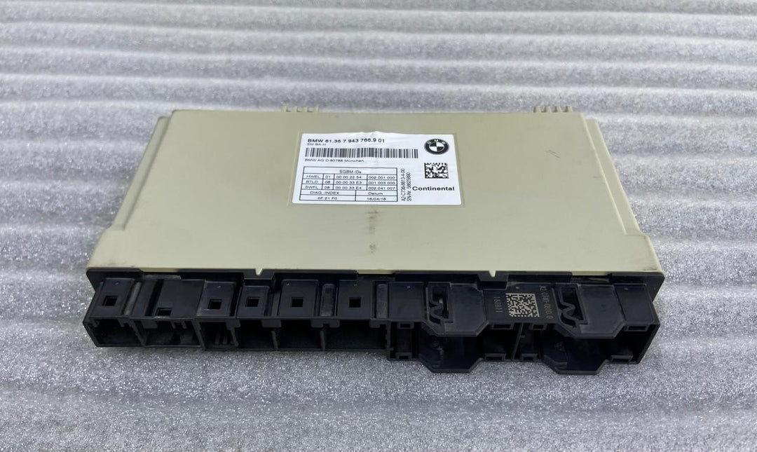 OEM BMW X3 G-SERIES SEAT CONTROL MODULE 7943766 CONTINENTAL