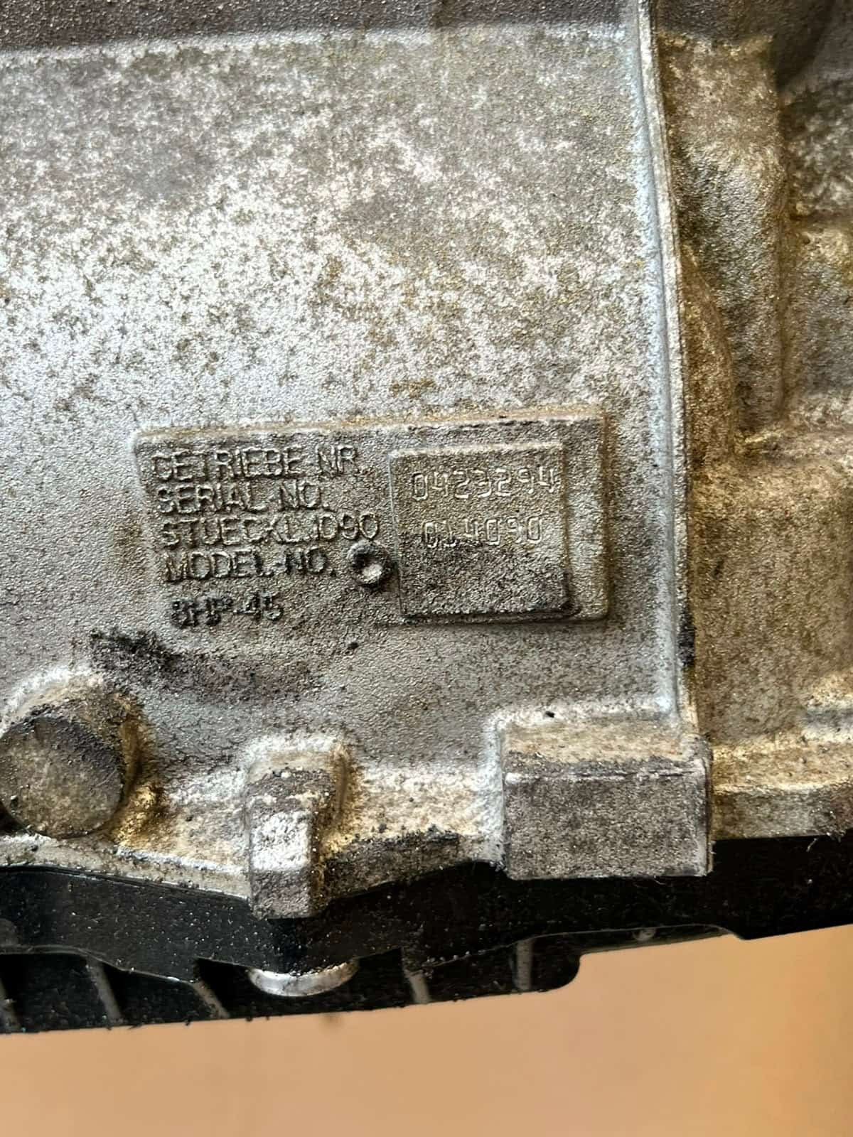 2012-2015 BMW 320I F30 8HP45 Automatic Transmission Assembly 8609950