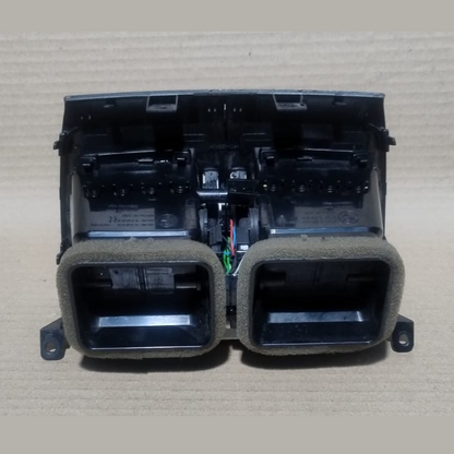BMW F15 X5  REAR SEAT CENTER CONSOLE AC VENT TRIM HEATER 9252013