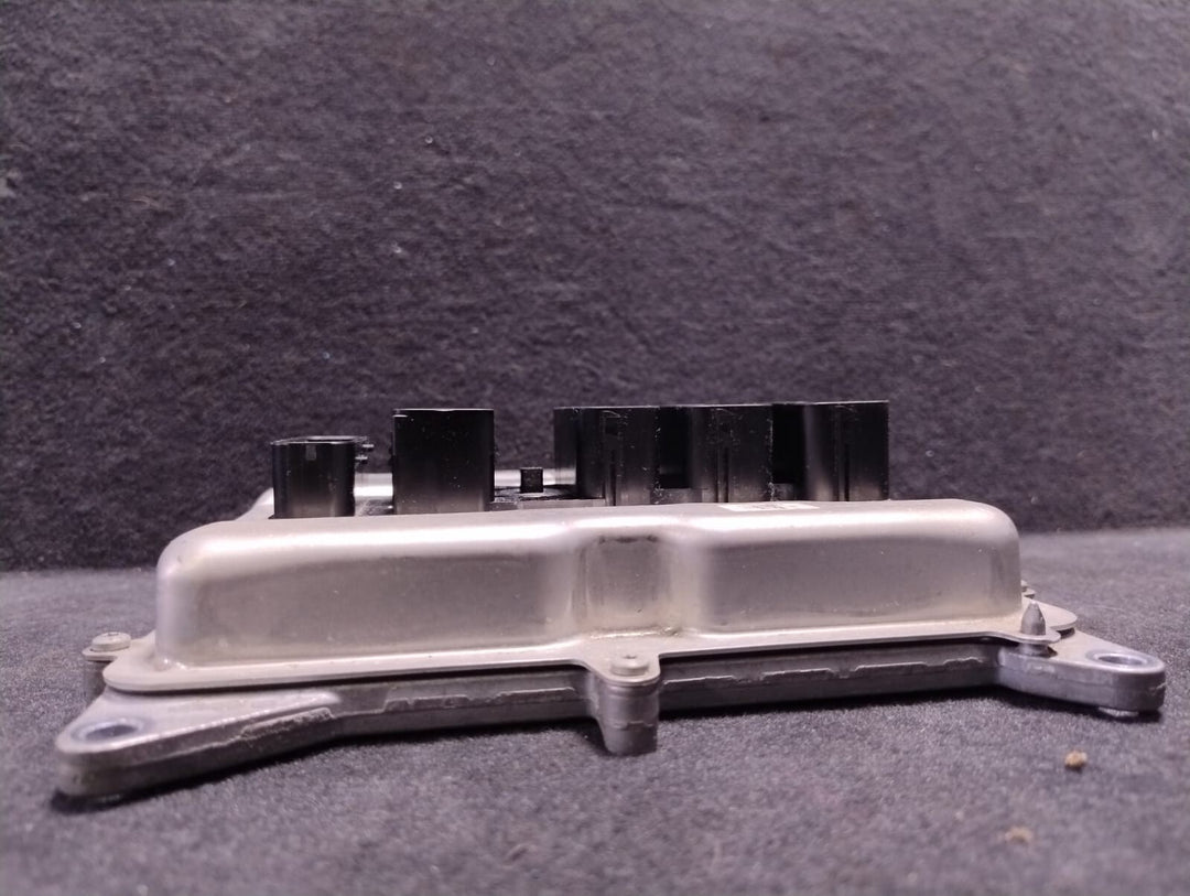 BMW 1,2 3 4 5 X SERIES F20 F22 F30 F32 F36 F31 N20 ENGINE CONTROL ECUDME 8631725