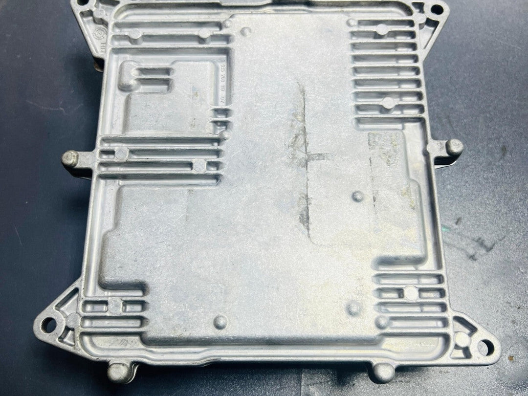 BMW 3,4 SERIES F30 F33 N20 ENGINE CONTROL ECU UNIT ECM DME 8617375