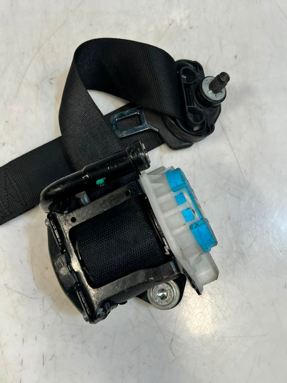2011-2018 Mercedes-Benz B-Class W246 Rear Left Seat Belt 307262099228