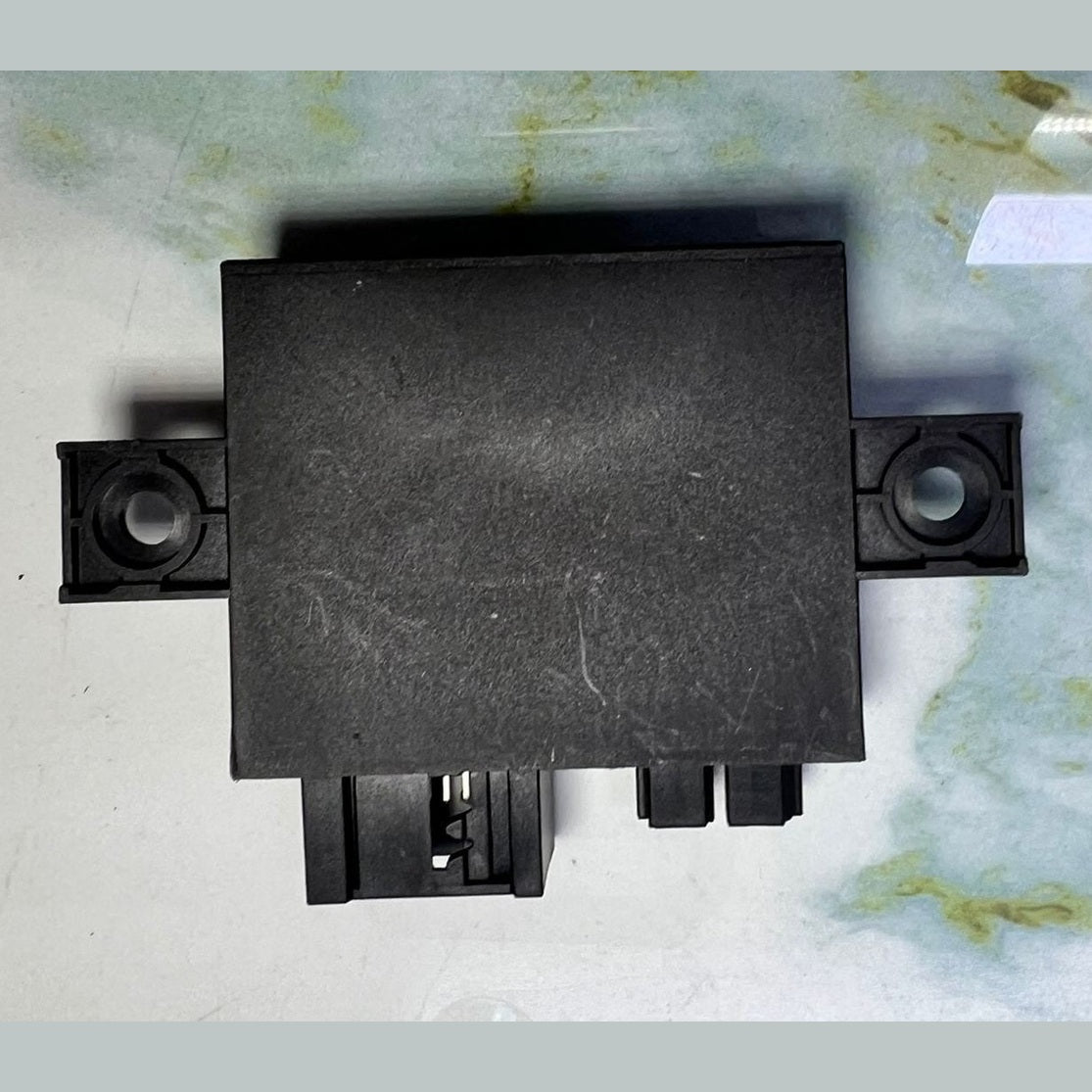 2007-2013 Mercedes S550 Tire Pressure Monitor Module A2215408045 W221 S-Class