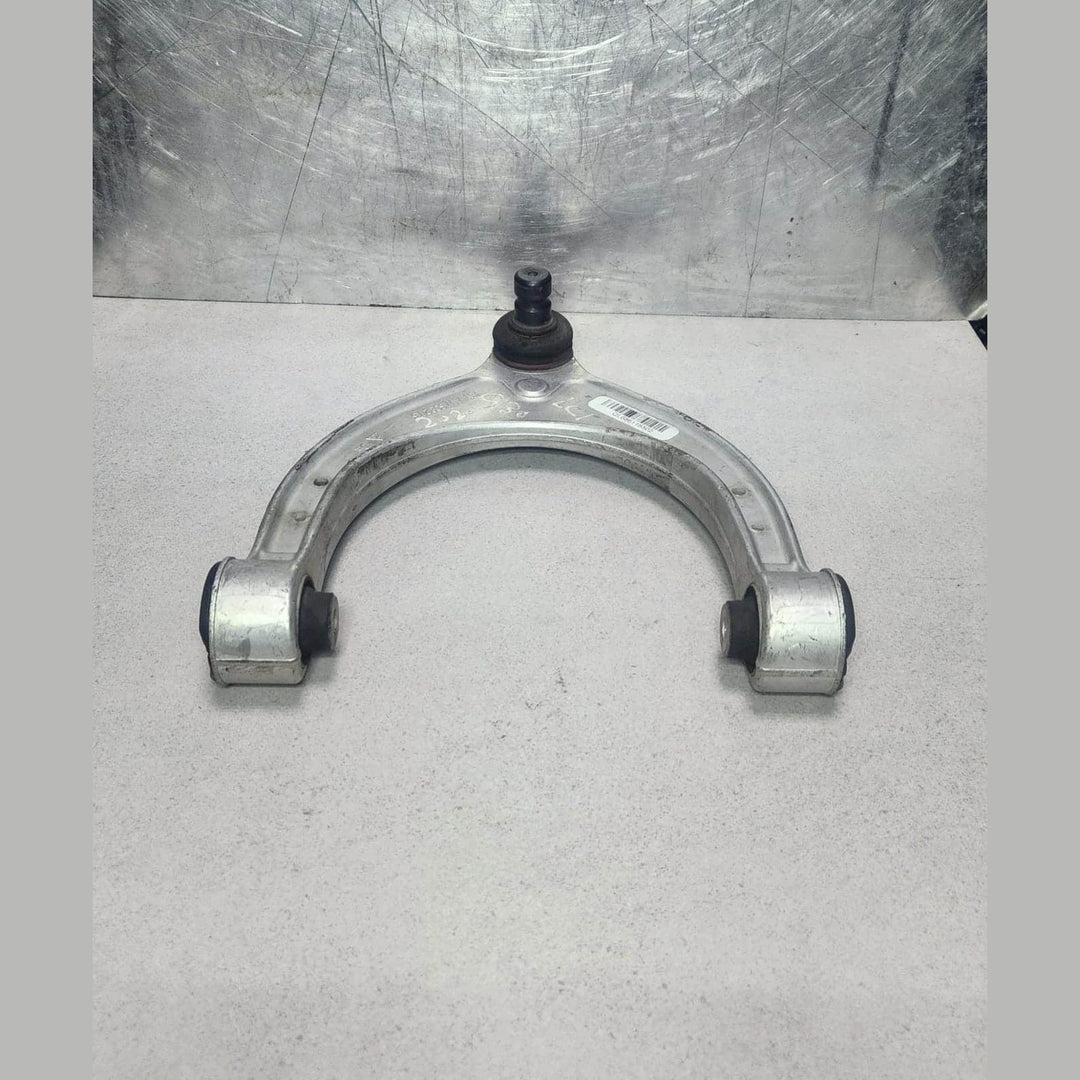 2018 BMW 540i Front Upper Control Arm 686118502 5 Series G30 G31