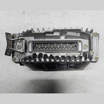 1989 Mercedes-Benz 560SEL Engine Control Unit 0065458132 Mercedes-Benz W126 560S